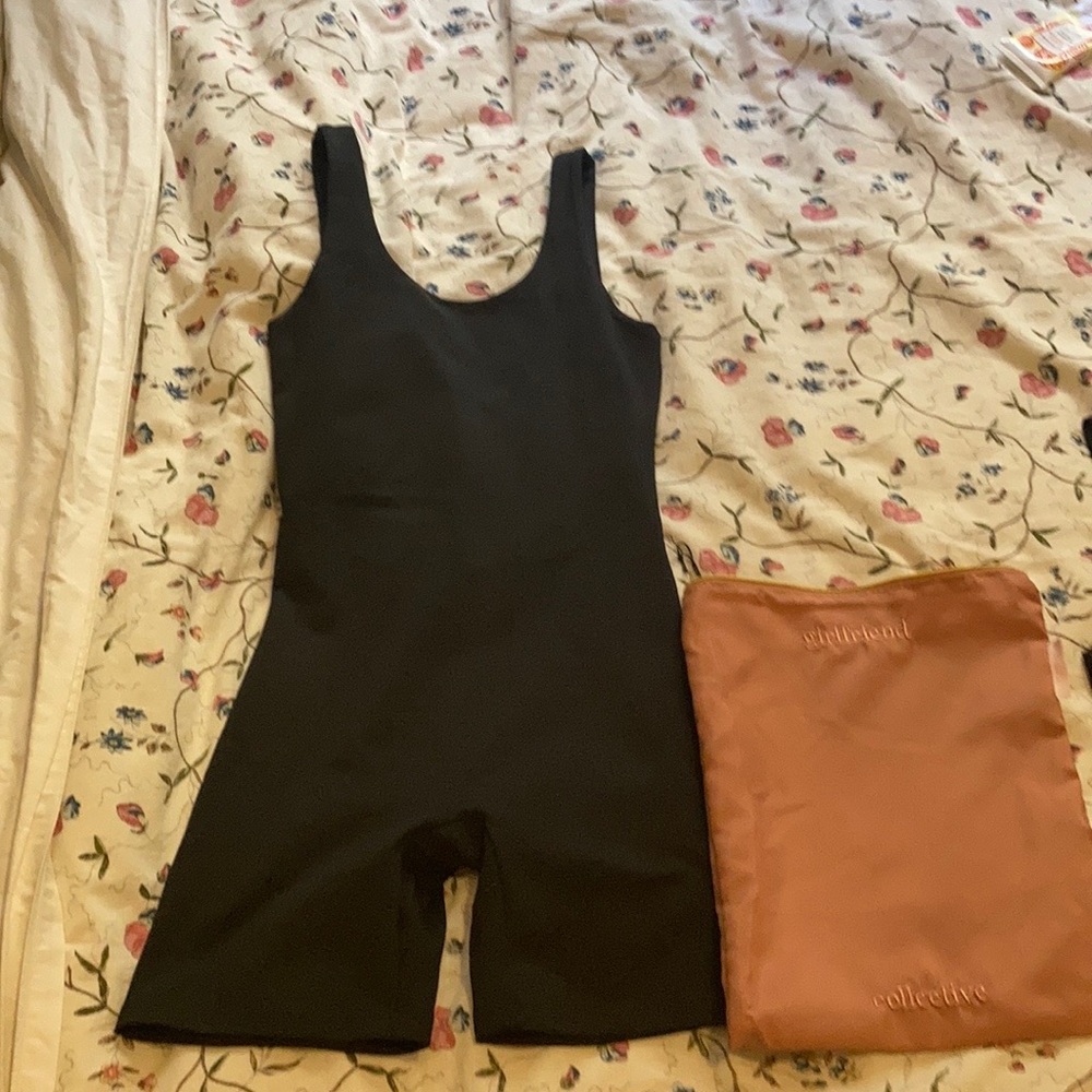Girlfriend Collective Workout Uni, XS (NWT)
